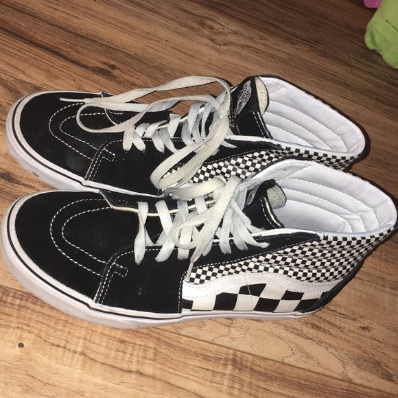 Vans Other - Vans off the wall